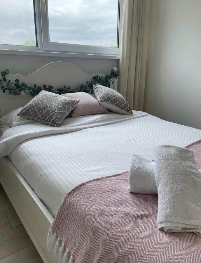 Cozy Flat 15 Mins From City Centre With Parking Apartment Cardiff Luaran gambar