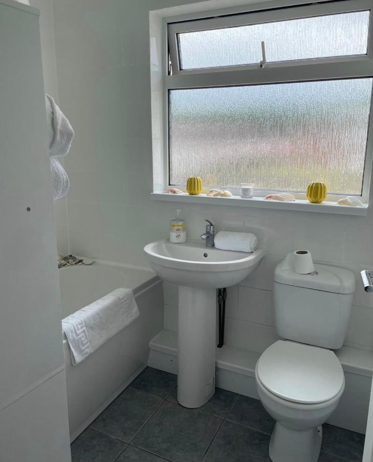 Cozy Flat 15 Mins From City Centre With Parking Apartment Cardiff Luaran gambar
